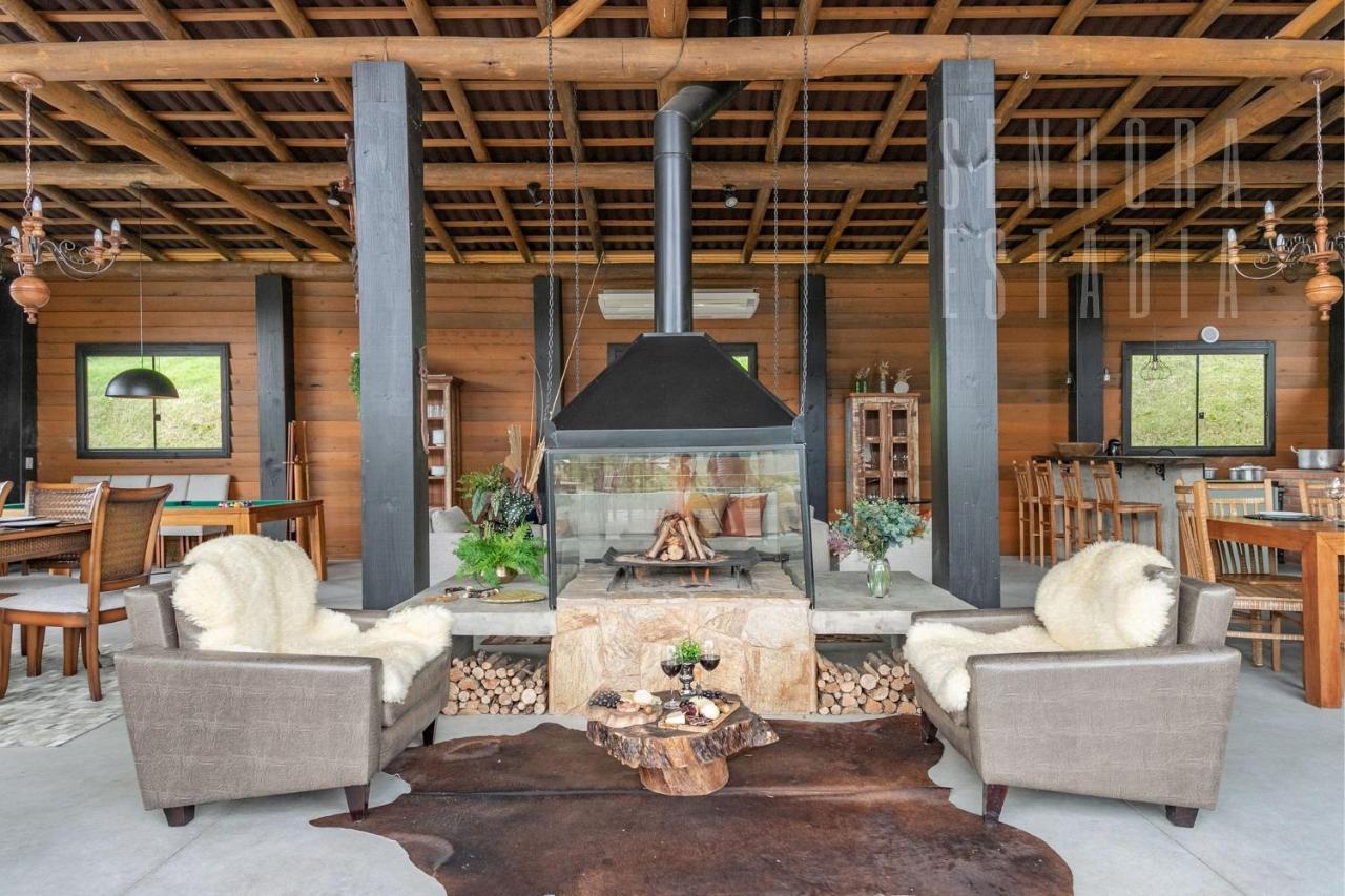 Villas Mornas Espaco De Eventos E Hospedagem Boutique Aguas Mornas Екстериор снимка